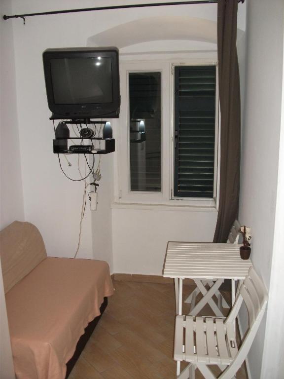 Diocletian Apartments & Rooms Split Room photo