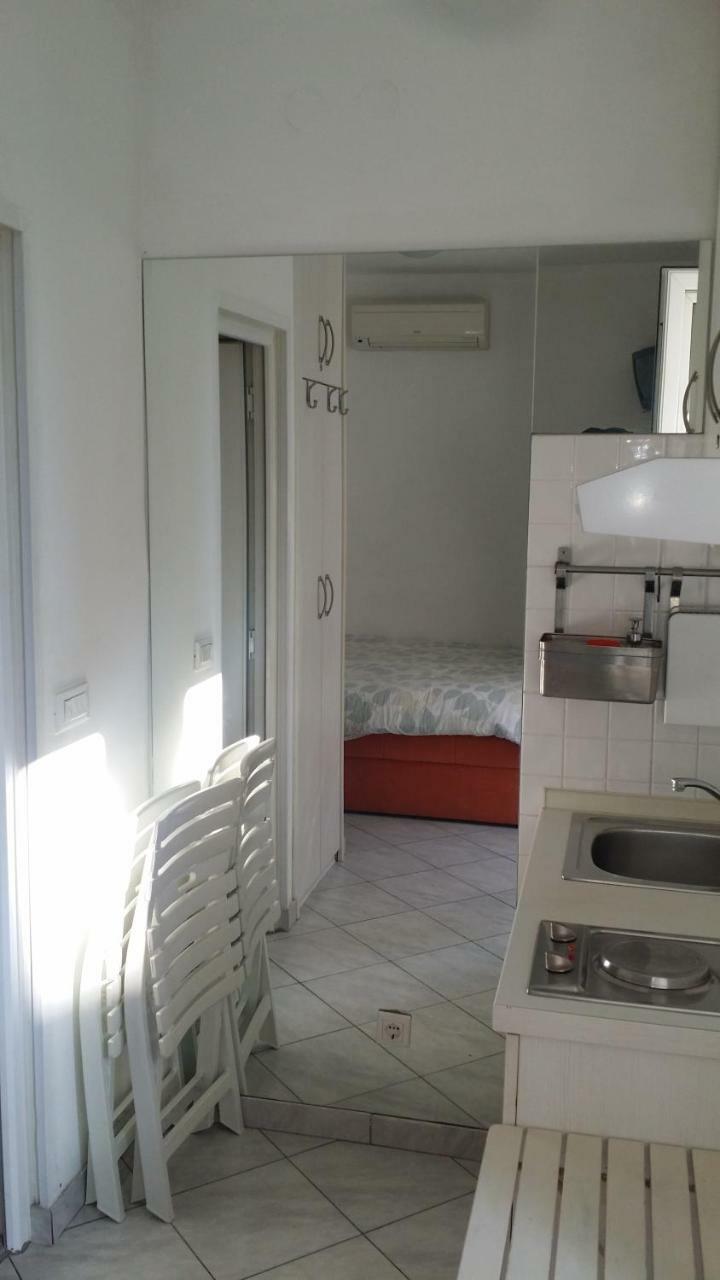 Diocletian Apartments & Rooms Split Exterior photo